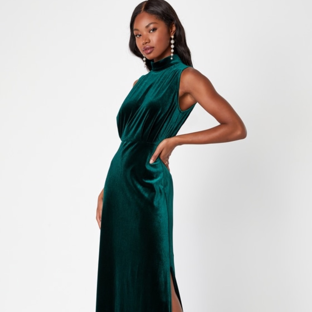 Lulus Classic Elegance Emerald Velvet Sleeveless Mock Neck Maxi Dress Green